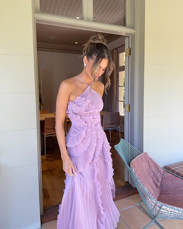 Vestido Maxi de Gasa con Volantes y Escote Halter para Mujer