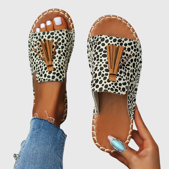 Sandalias casuales con tacón bajo y flecos para mujer