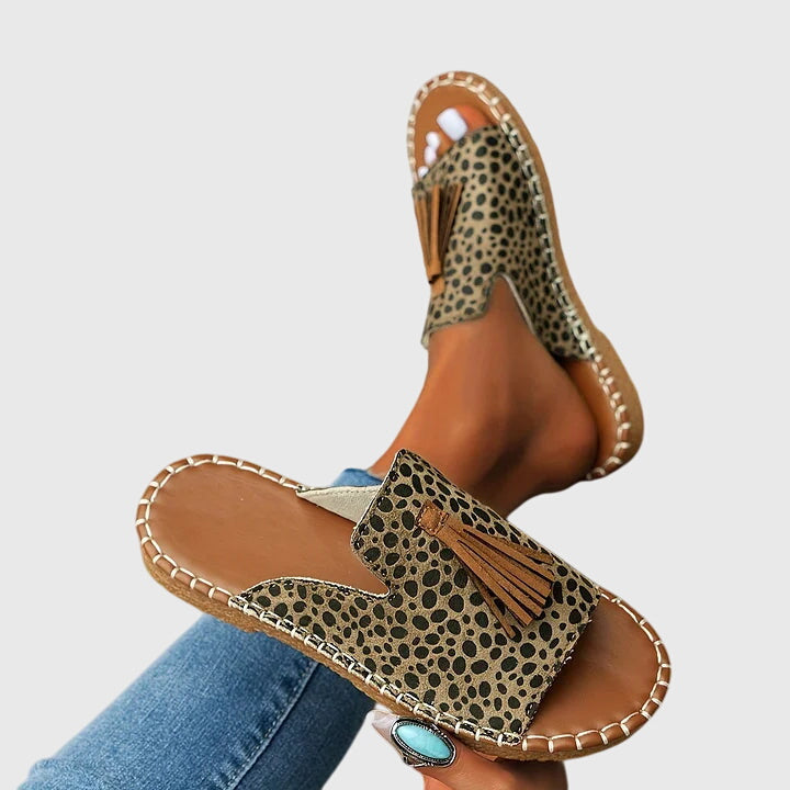 Sandalias casuales con tacón bajo y flecos para mujer