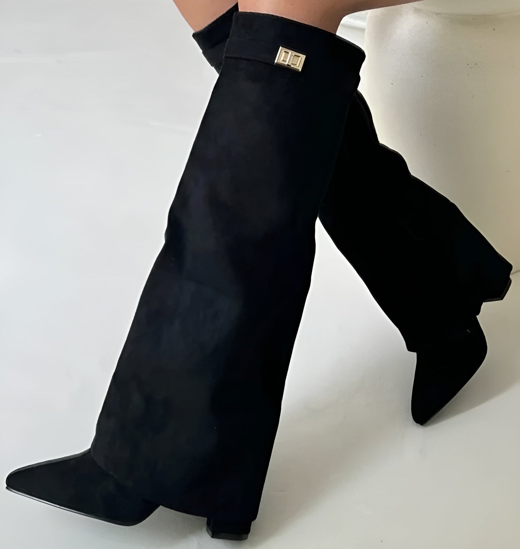 Knee High Boots in Faux Suede with a Pointed Toe for Women