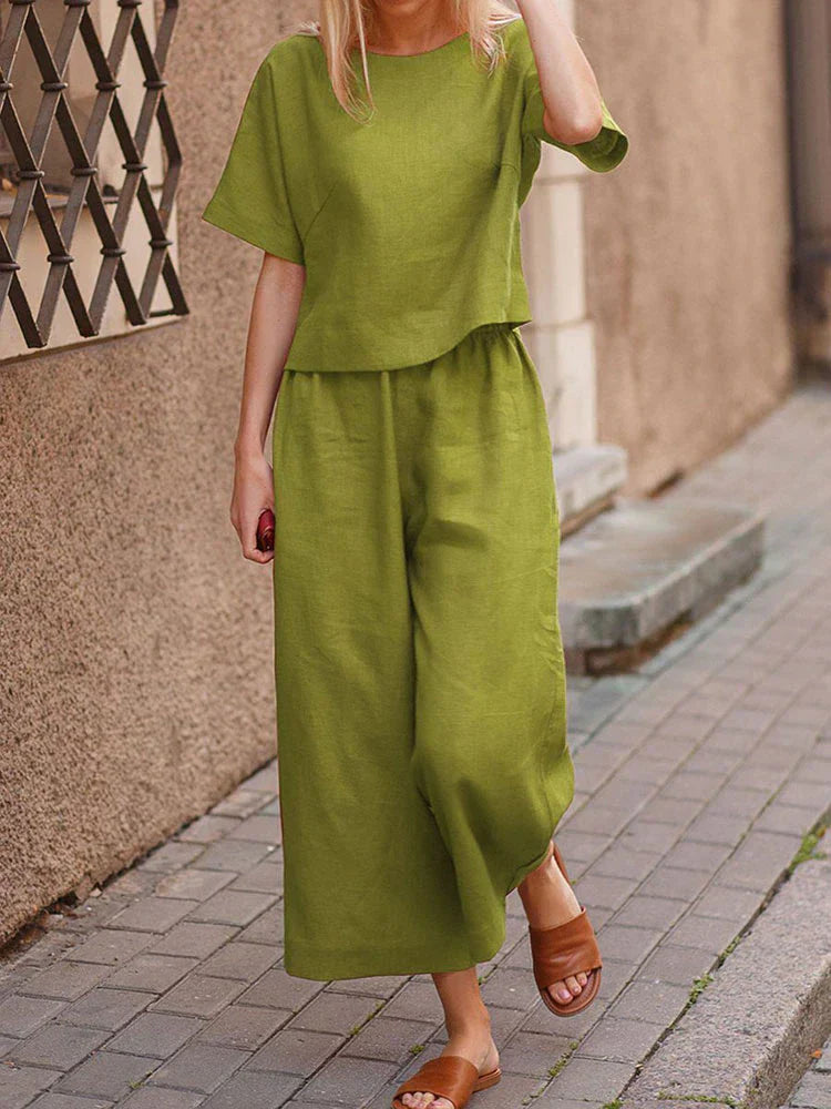 Conjunto de Dos Piezas con Camiseta y Pantalones Anchos para Mujer | Ideal para el Verano
