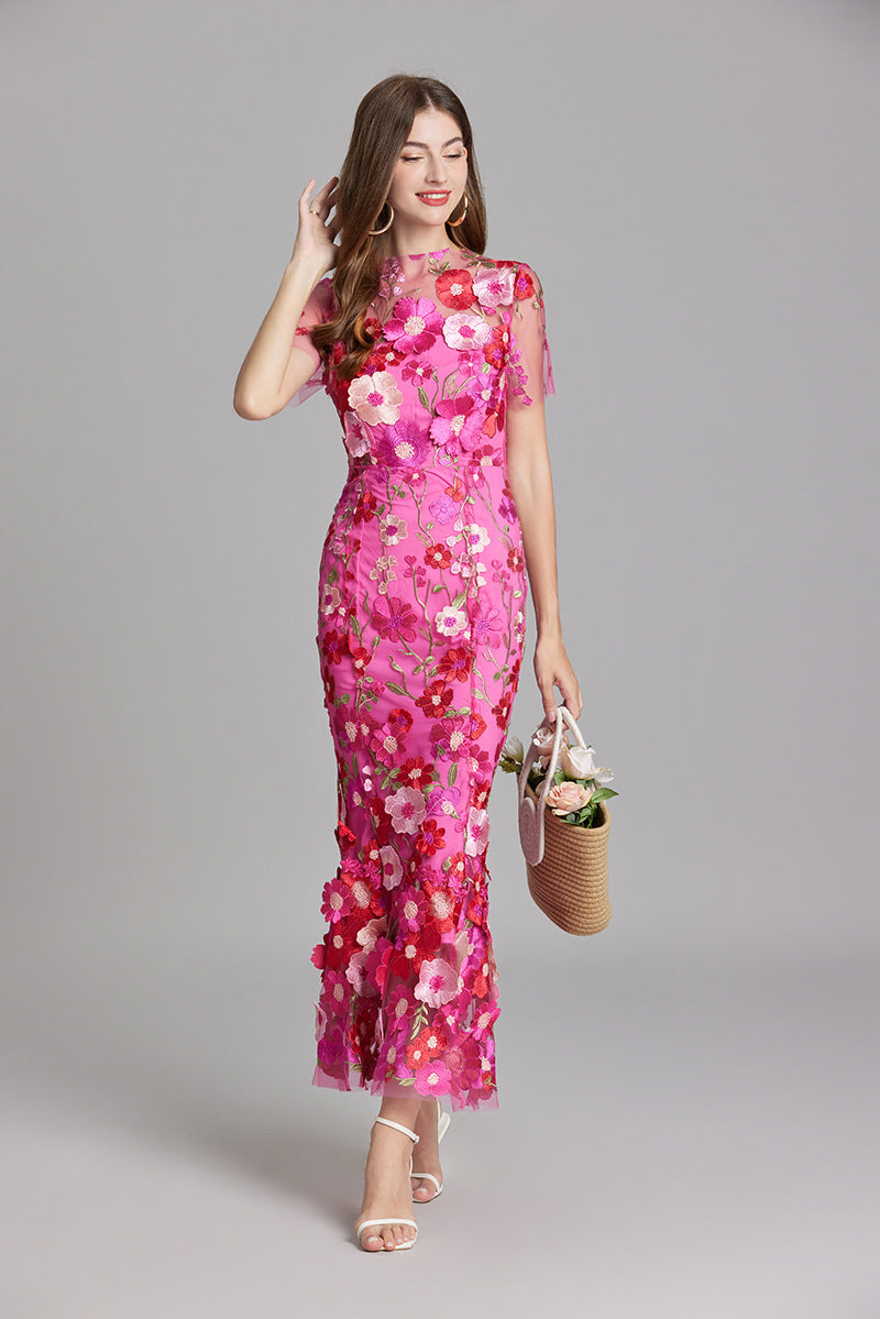 Vestido Largo Ajustado con Bordado Floral para Mujer | Ideal para Salir