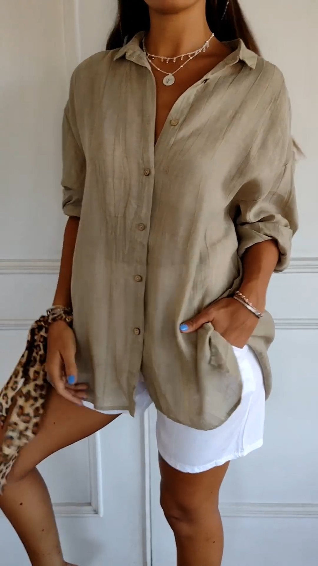 Long Sleeve Shirt with Pleat Detail for Women | Ideal for Autumn